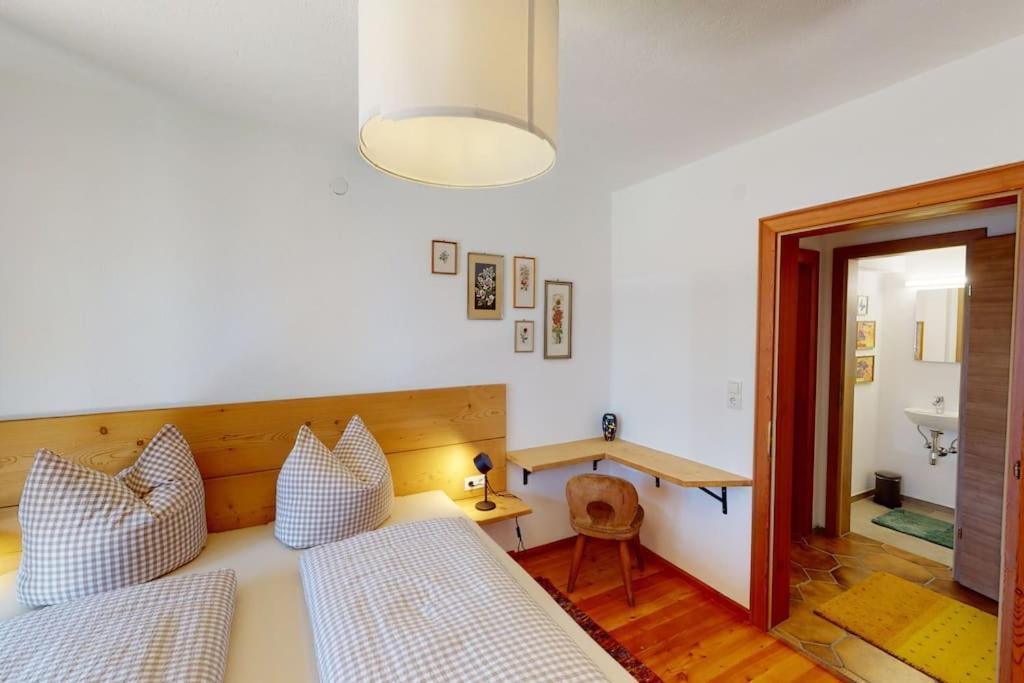 Haus Alberto - Haus Mit 2 Ferienwohnungen Ötztal-Bahnhof Εξωτερικό φωτογραφία