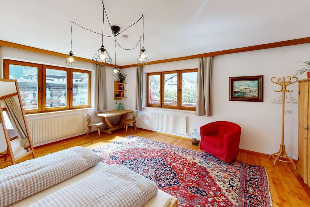 Haus Alberto - Haus Mit 2 Ferienwohnungen Ötztal-Bahnhof Εξωτερικό φωτογραφία